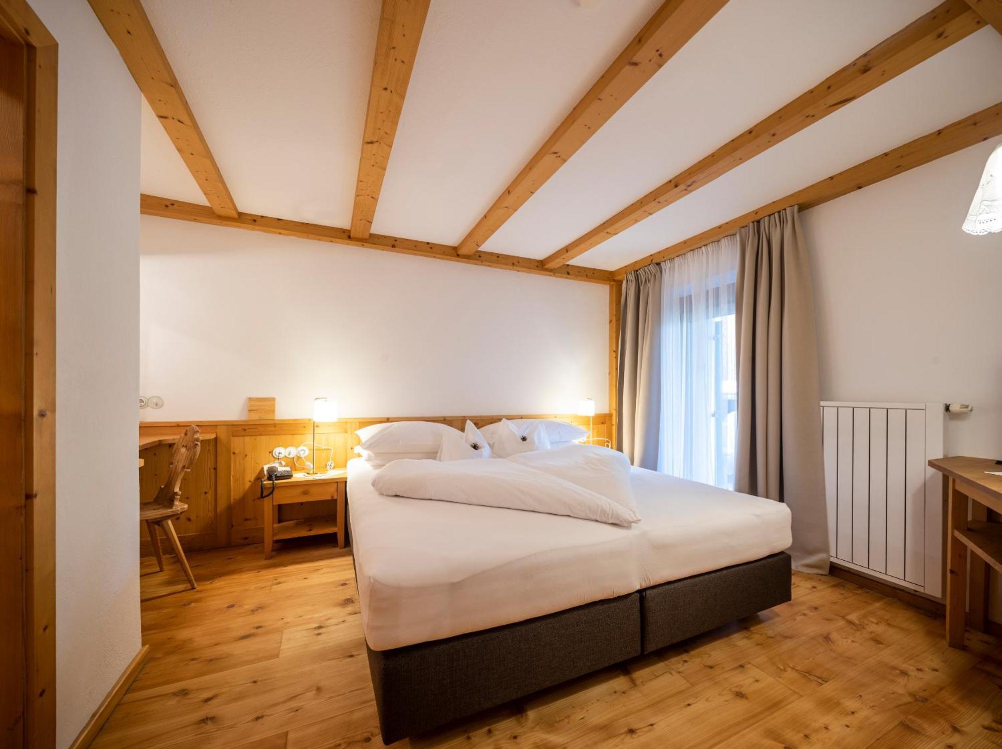Hotel Tann 克拉博 外观 照片